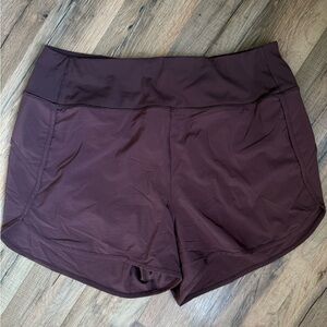 CRZ YOGA Women's Dark Brown Athletic Shorts
